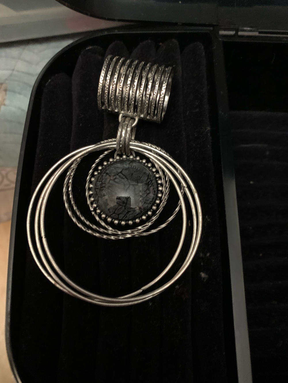 Silver-Tone Black Stone Hoop Pendant Necklace - Women Jewelry